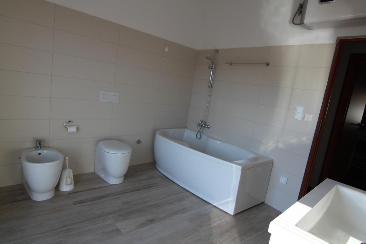 Villa Calma, Recharge Your Body And Mind Gabonjin Exterior photo
